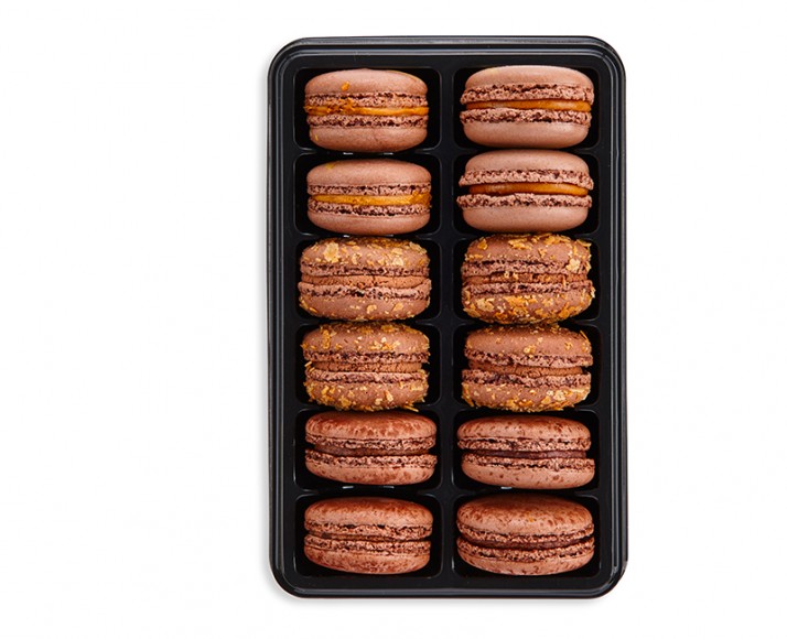 MACARONS ASSORTIS AU CHOCOLAT