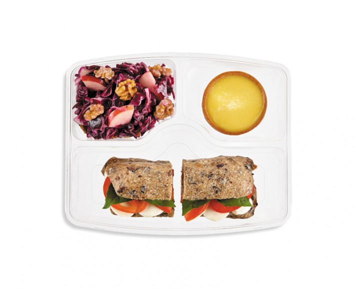 TOMATO & BOCCONCINI SANDWICH IN A MEAL BOX