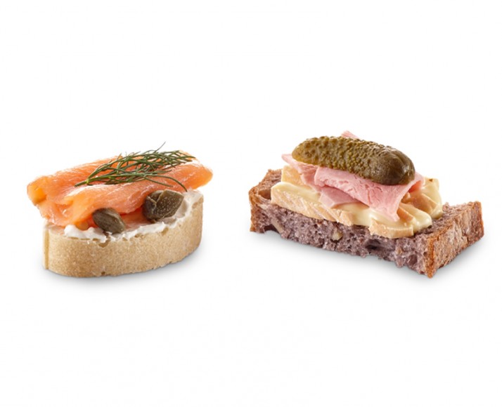 PLATTER OF TAPAS: SMOKED SALMON - WHITE HAM